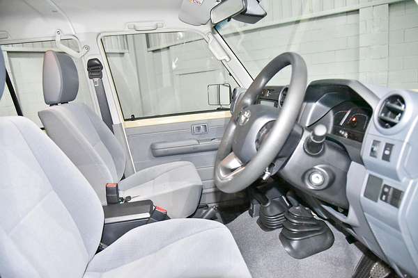 2025 Toyota Landcruiser GXL VDJL79R 4X4