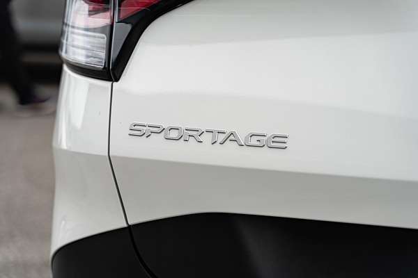 2024 Kia Sportage S NQ5