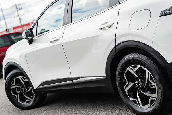 2024 Kia Sportage S NQ5