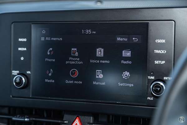 2024 Kia Sportage S NQ5