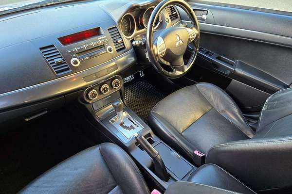 2010 Mitsubishi Lancer VR-X CJ
