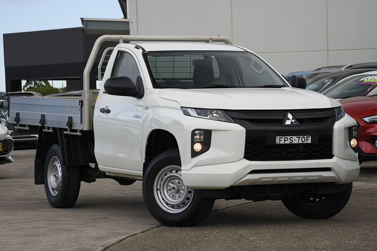 2022 Mitsubishi Triton GLX MR Rear Wheel Drive