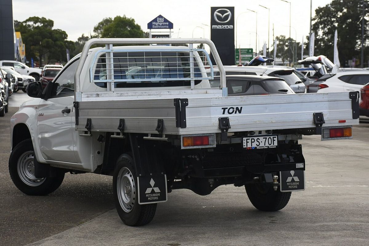 2022 Mitsubishi Triton GLX MR Rear Wheel Drive