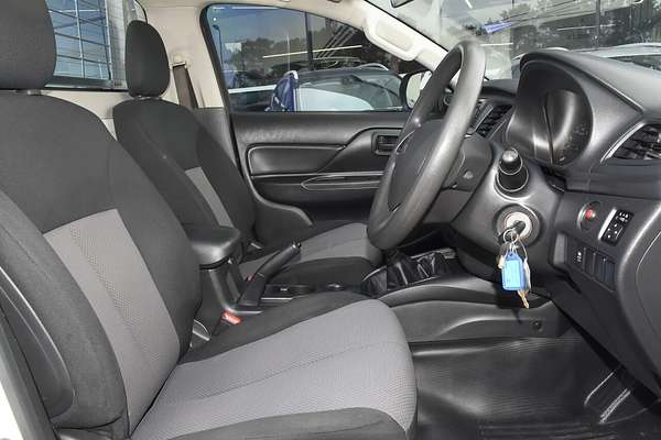 2022 Mitsubishi Triton GLX MR Rear Wheel Drive