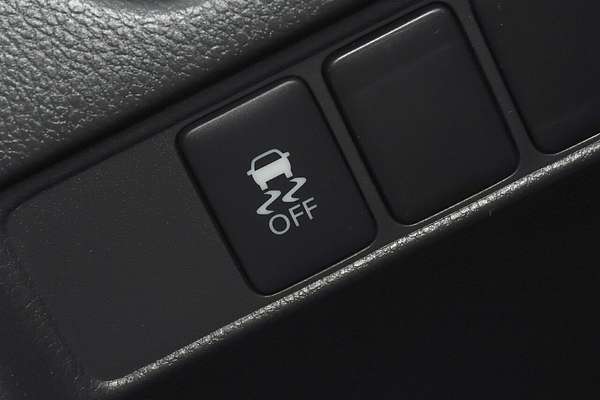 2022 Mitsubishi Triton GLX MR Rear Wheel Drive