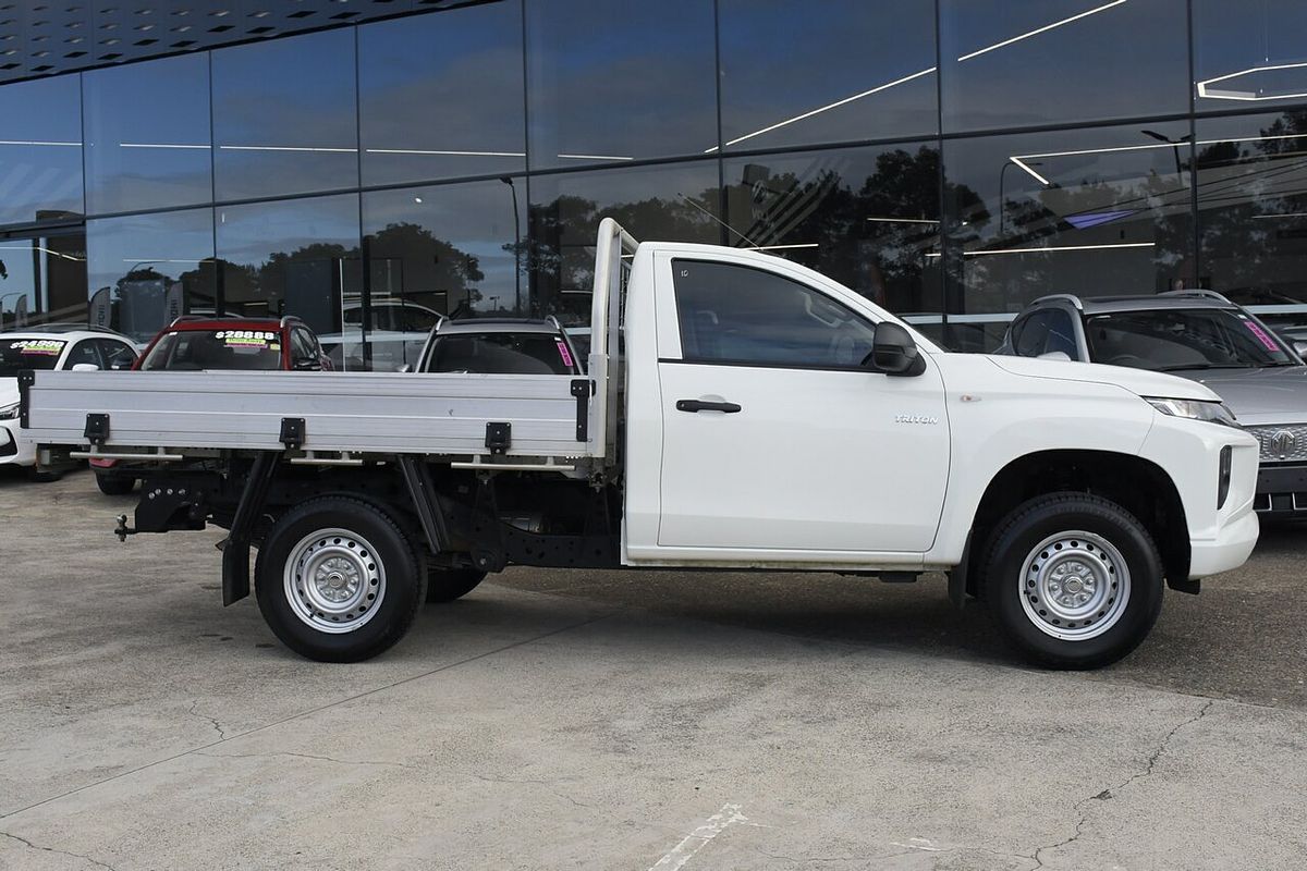 2022 Mitsubishi Triton GLX MR Rear Wheel Drive