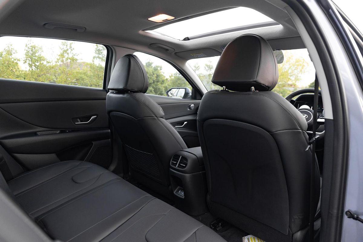 2024 Hyundai i30 Premium CN7.V2
