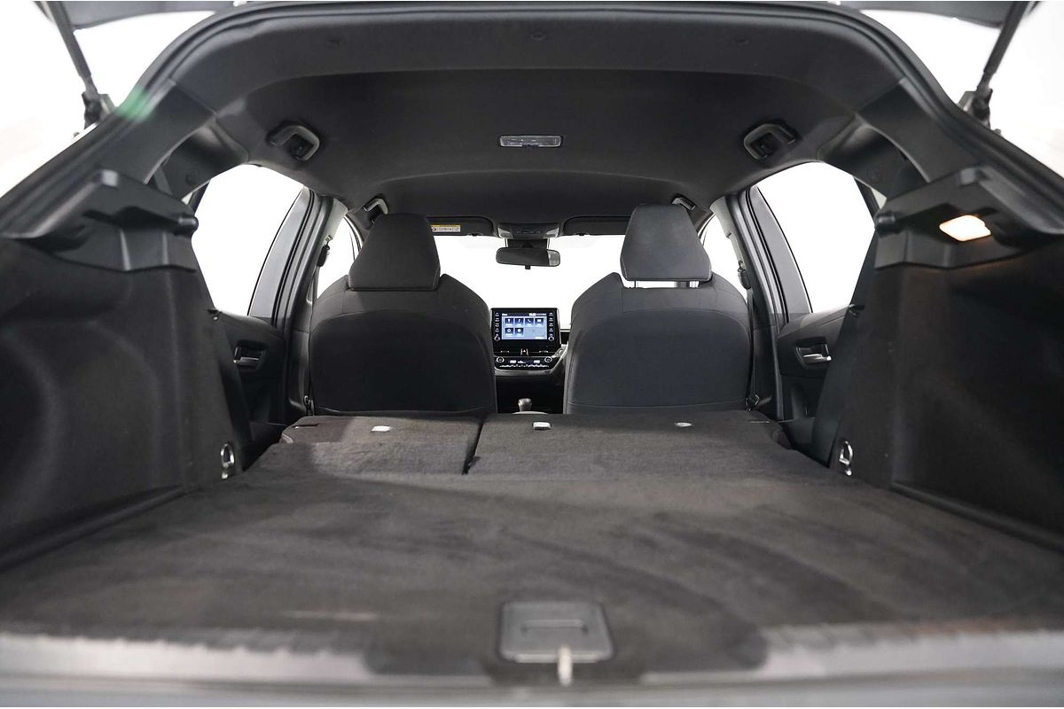 2020 Toyota Corolla SX Hybrid ZWE211R