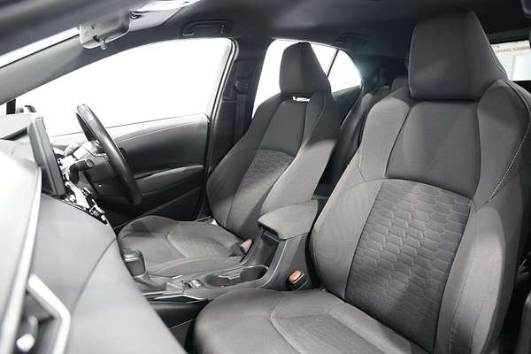 2020 Toyota Corolla SX Hybrid ZWE211R