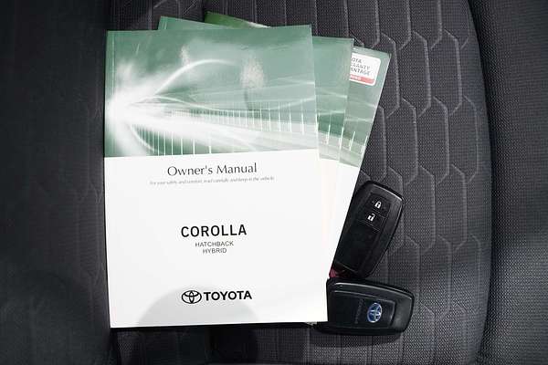 2020 Toyota Corolla SX Hybrid ZWE211R