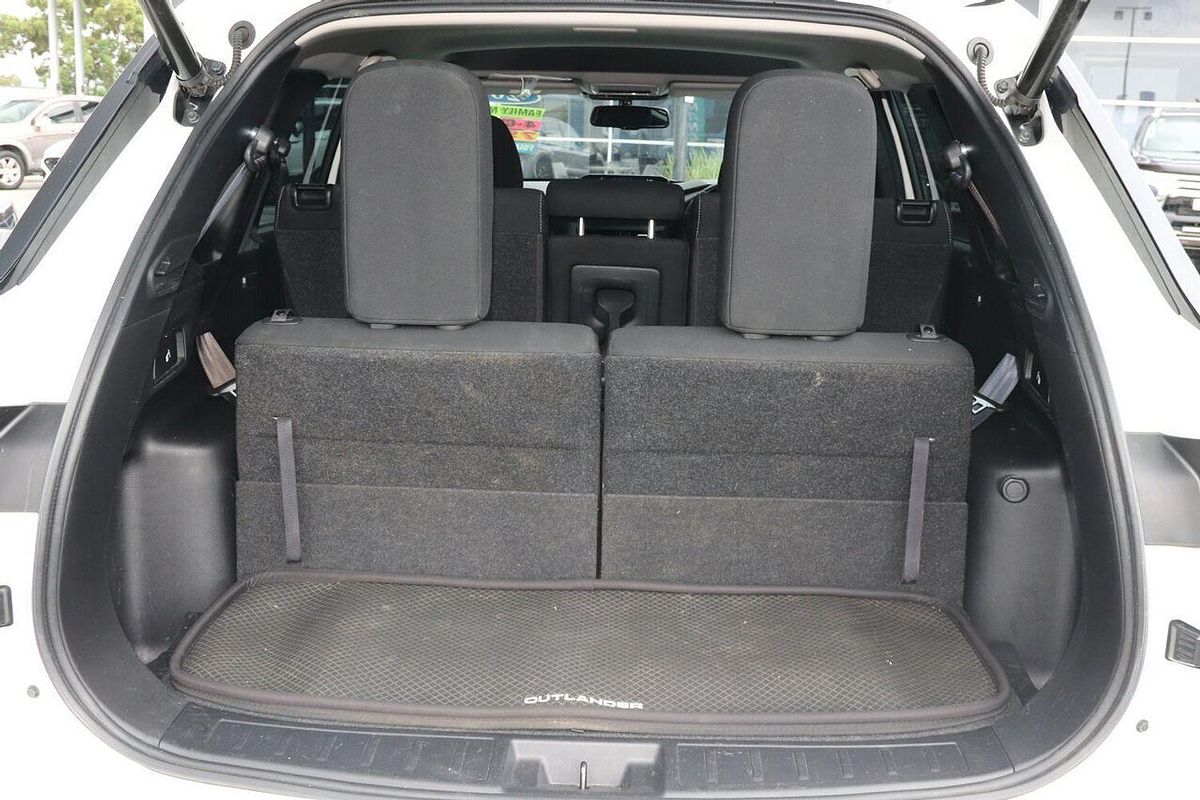 2021 Mitsubishi Outlander LS ZM