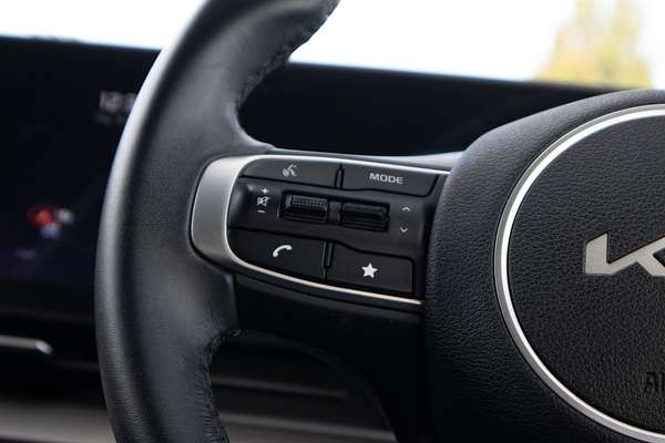 2022 Kia Sportage SX NQ5