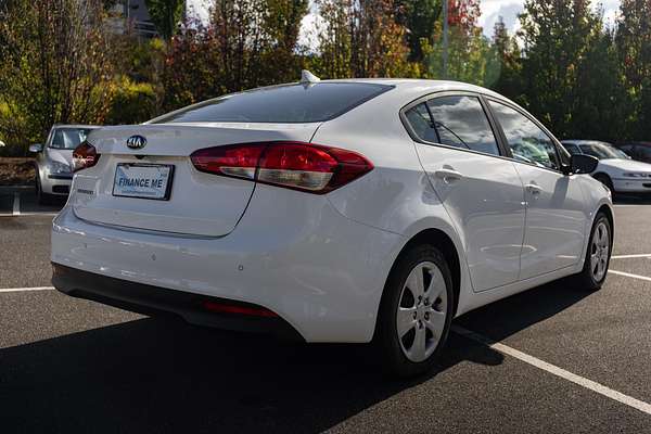 2017 Kia Cerato S YD