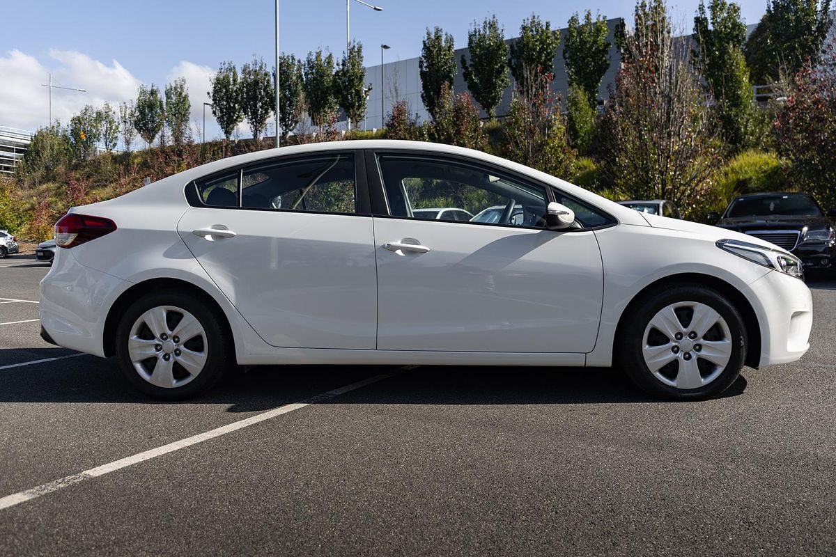 2017 Kia Cerato S YD