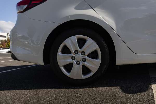 2017 Kia Cerato S YD