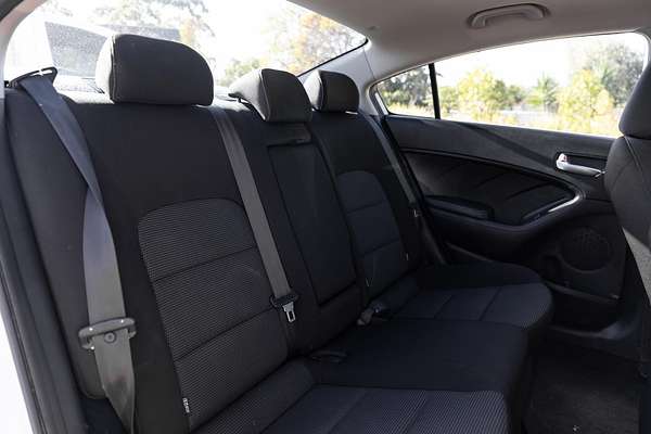 2017 Kia Cerato S YD