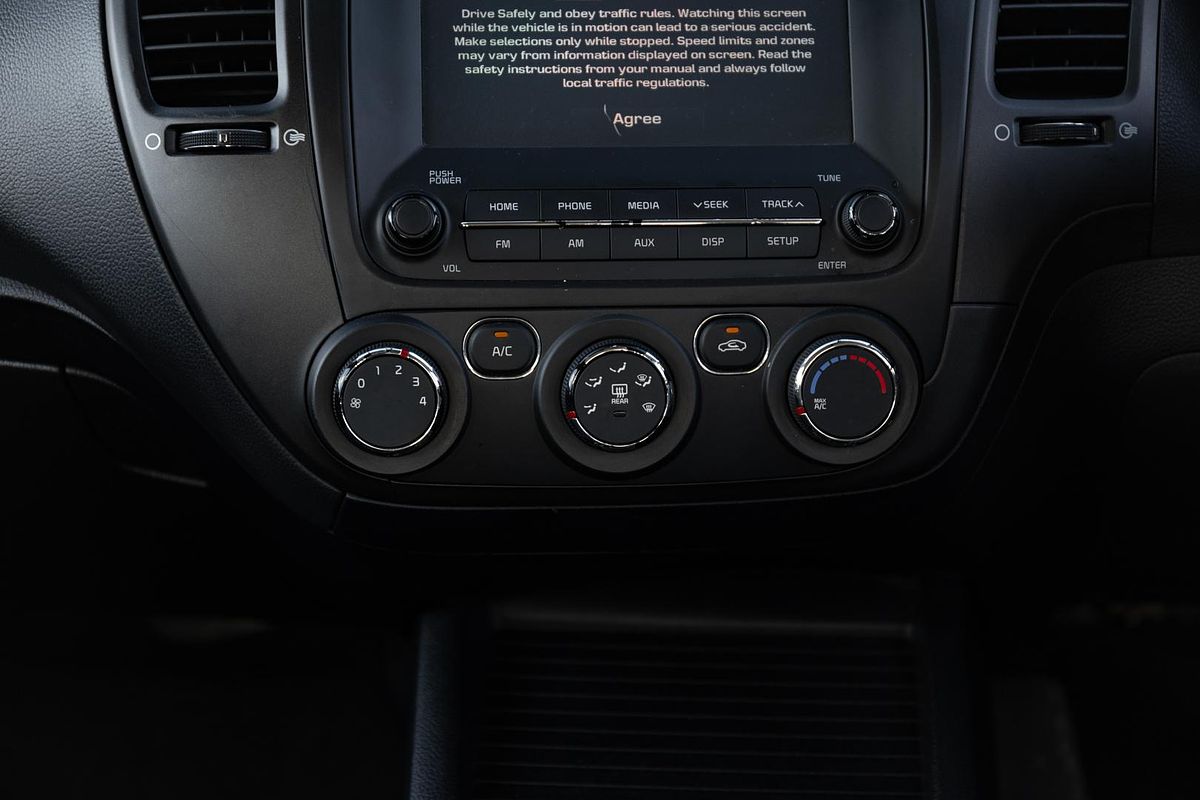 2017 Kia Cerato S YD