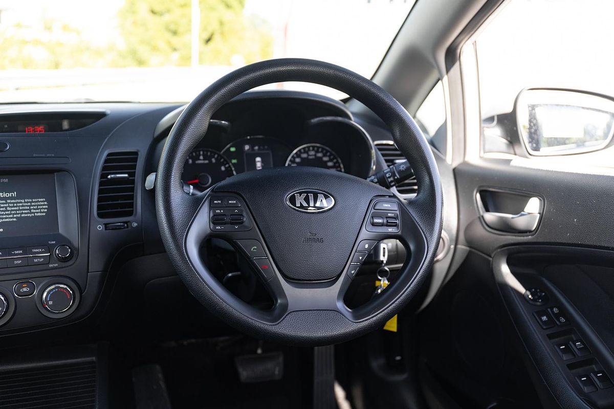 2017 Kia Cerato S YD