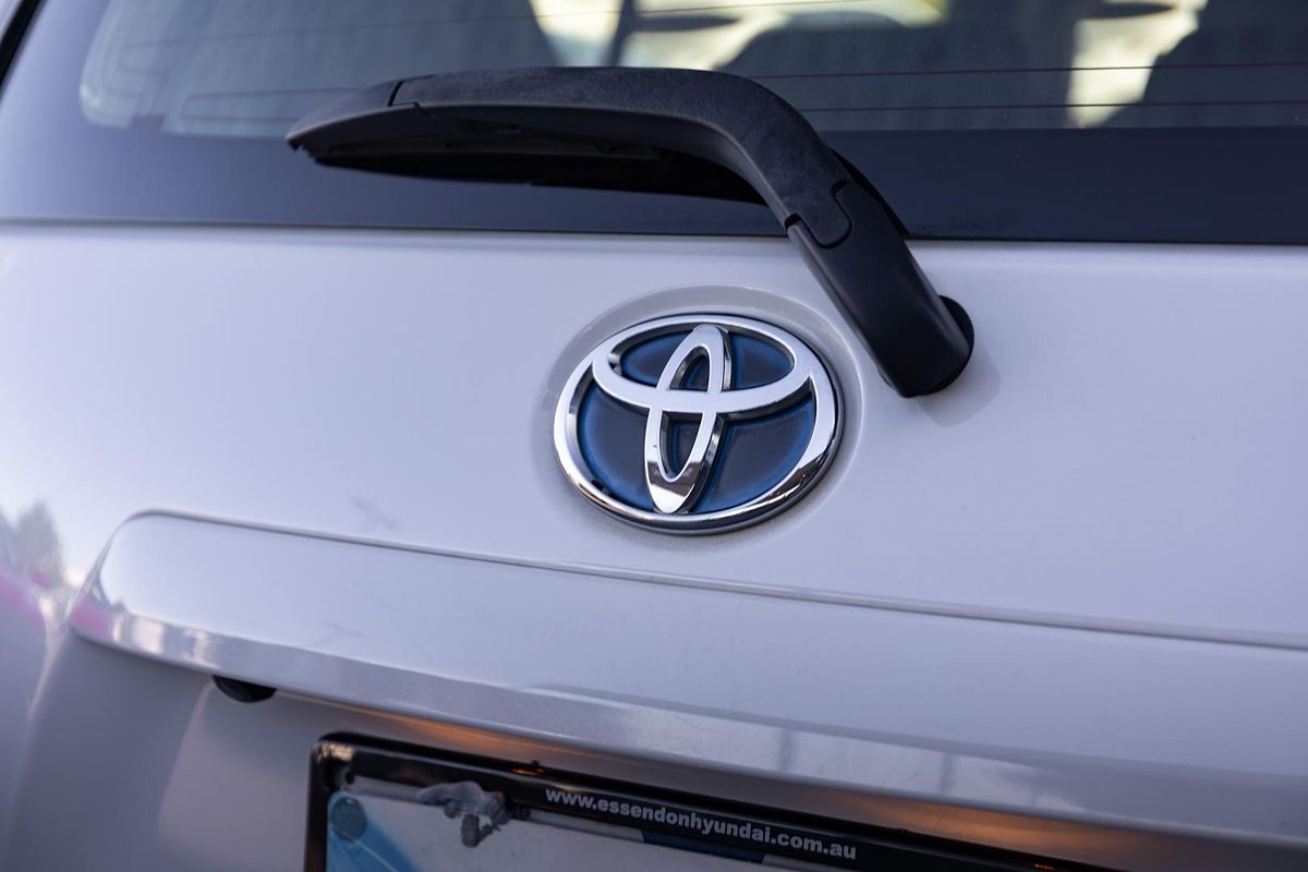 2017 Toyota Prius C NHP10R