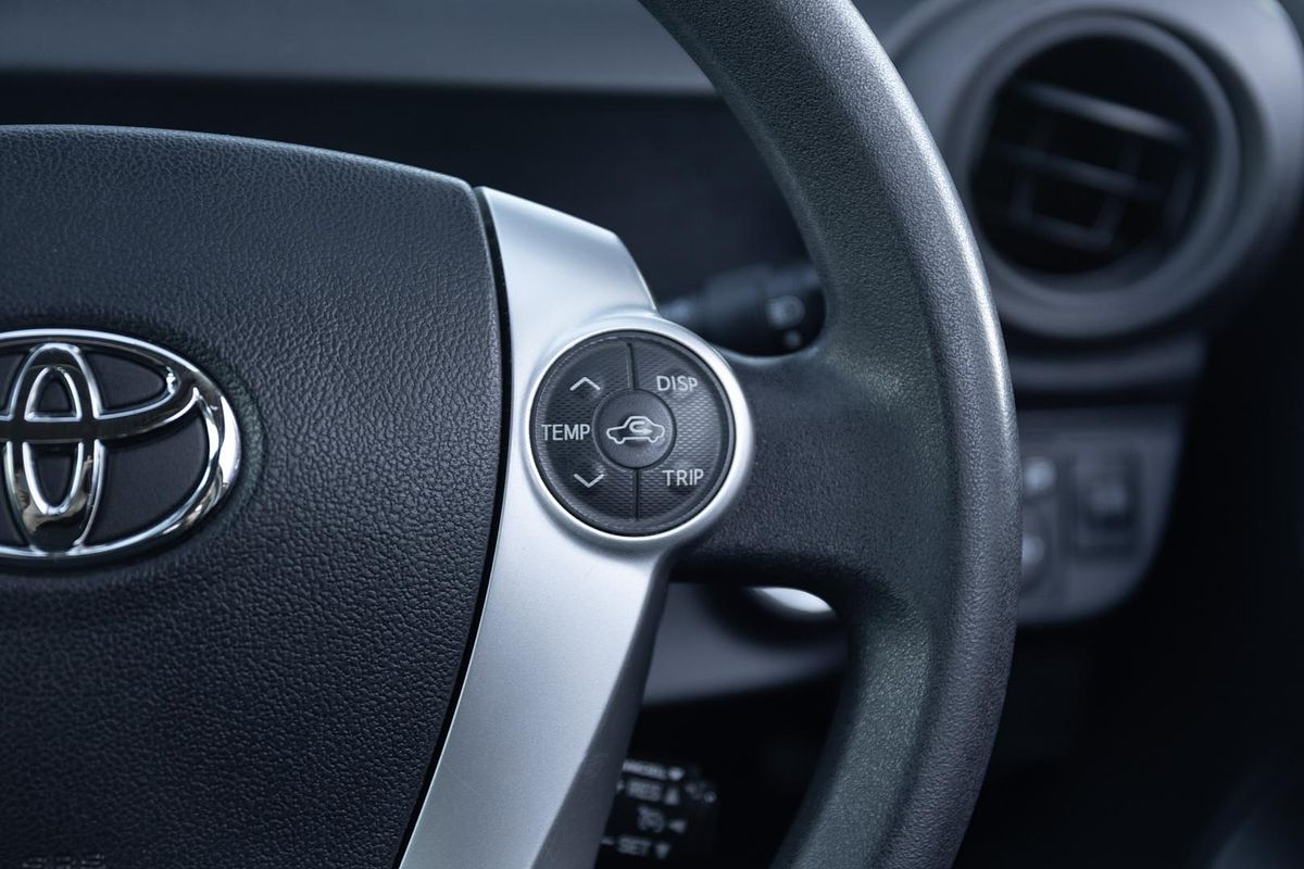 2017 Toyota Prius C NHP10R