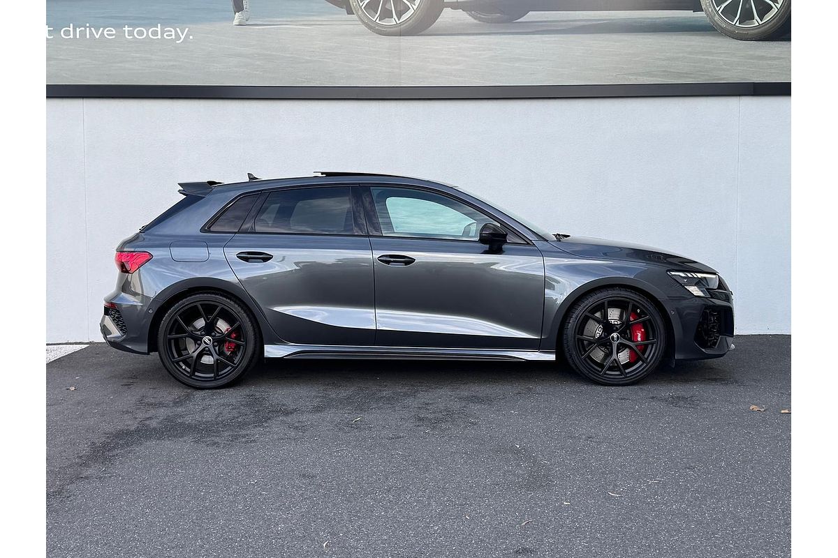 2023 Audi RS3 GY