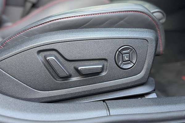 2023 Audi RS3 GY