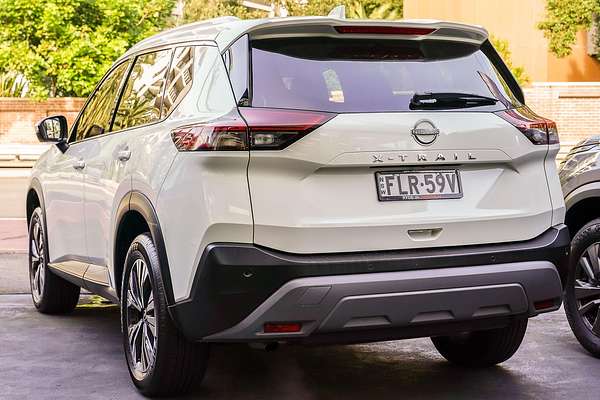 2024 Nissan X-TRAIL ST-L T33