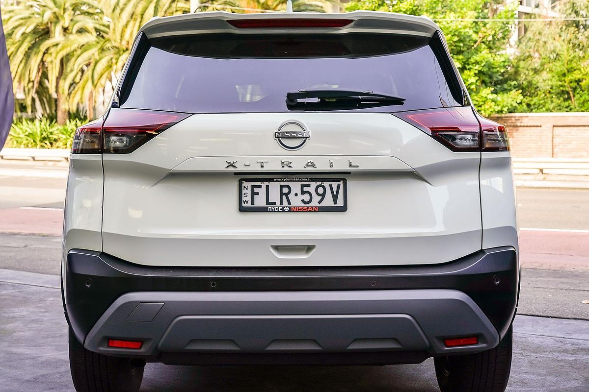 2024 Nissan X-TRAIL ST-L T33