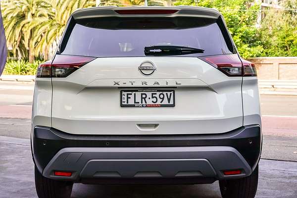 2024 Nissan X-TRAIL ST-L T33