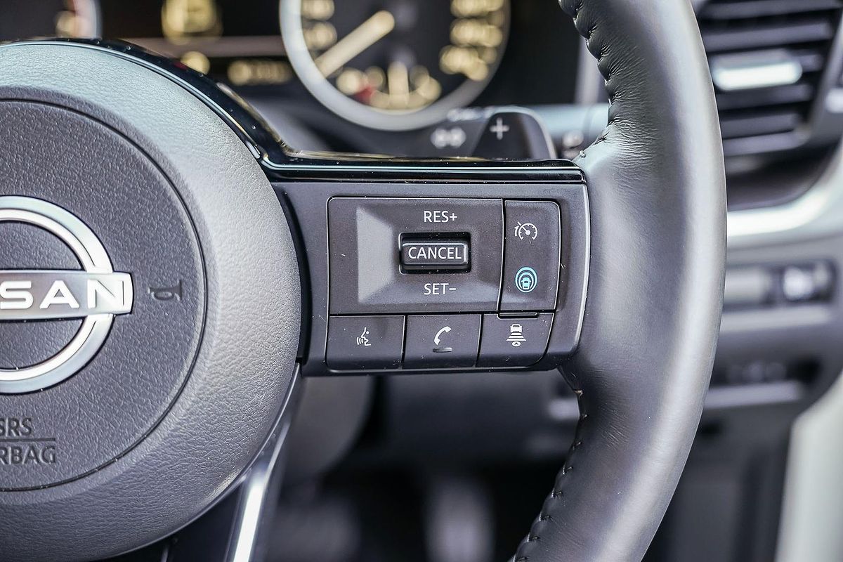 2024 Nissan X-TRAIL ST-L T33