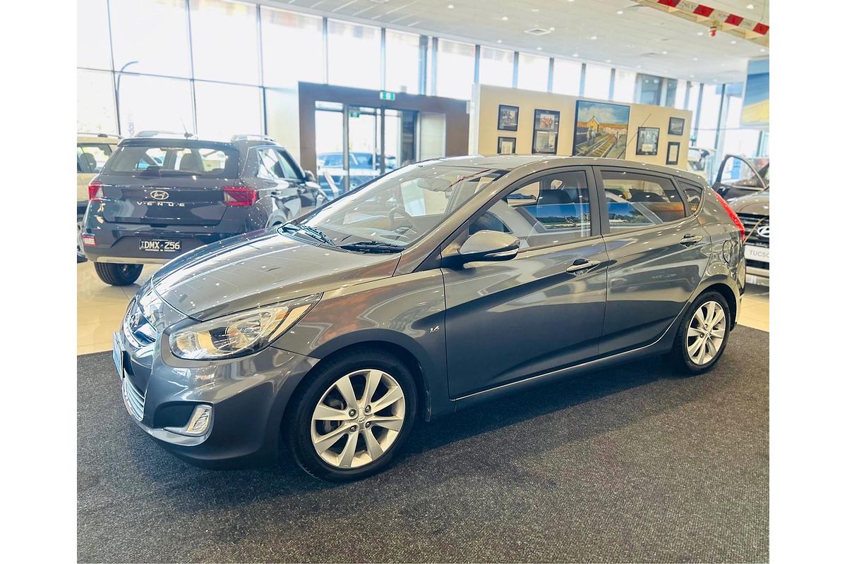 2012 Hyundai Accent Premium RB
