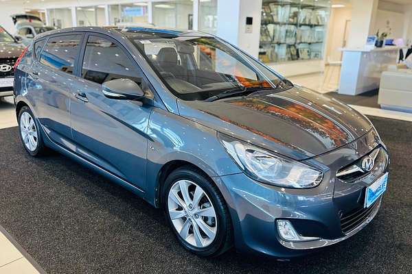 2012 Hyundai Accent Premium RB