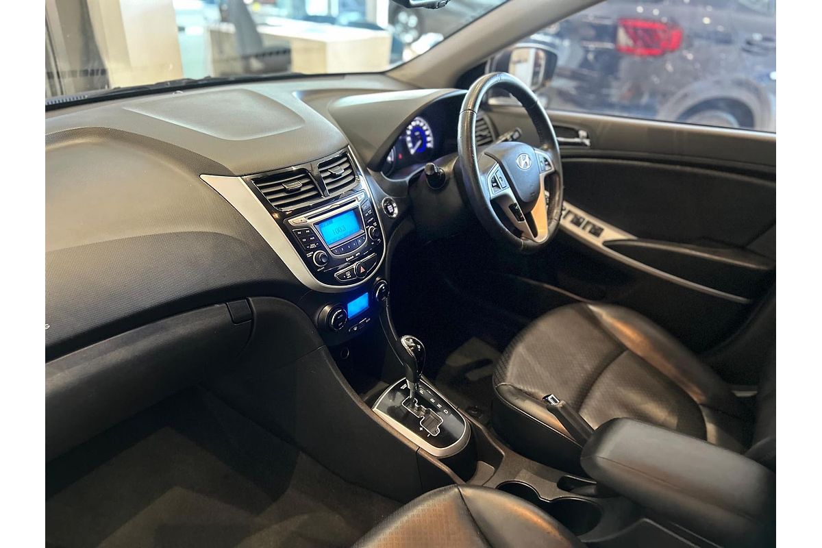 2012 Hyundai Accent Premium RB