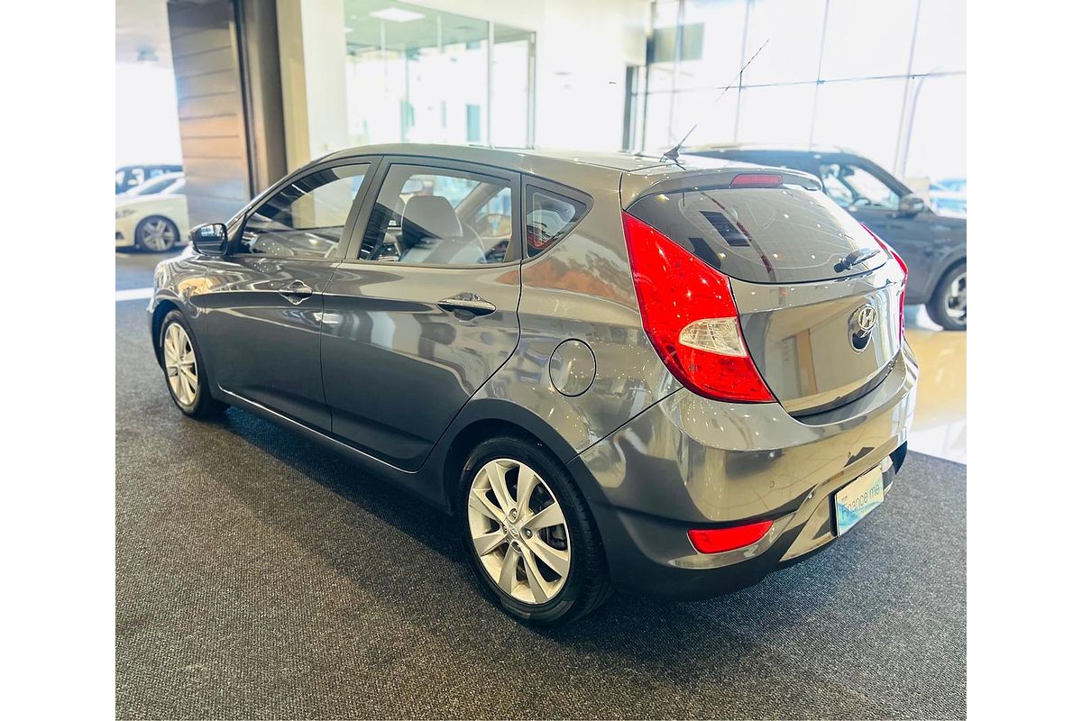 2012 Hyundai Accent Premium RB