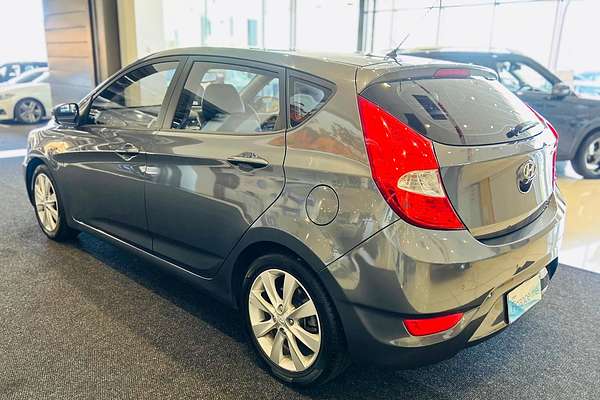 2012 Hyundai Accent Premium RB