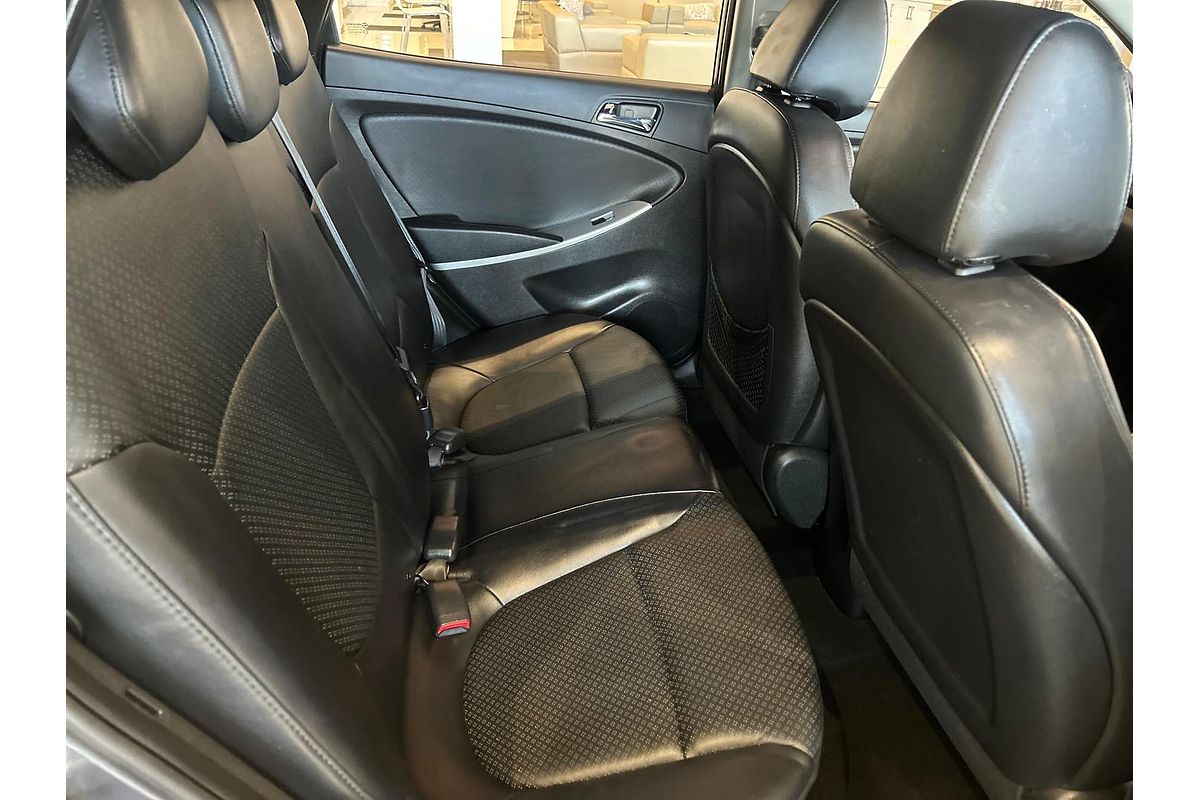 2012 Hyundai Accent Premium RB