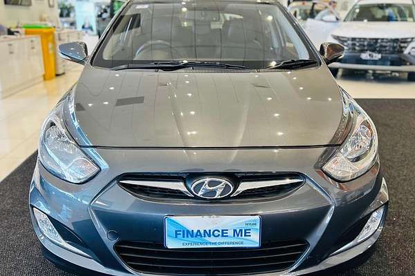 2012 Hyundai Accent Premium RB