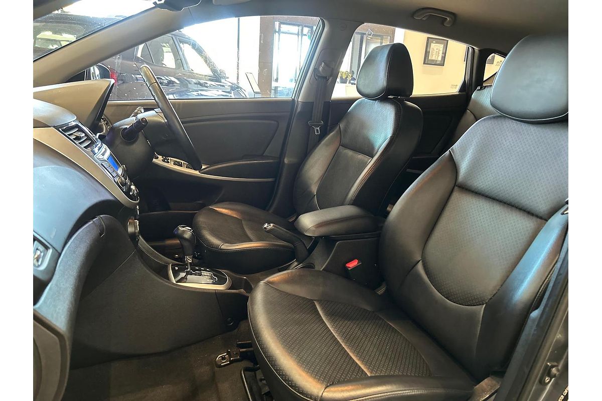 2012 Hyundai Accent Premium RB