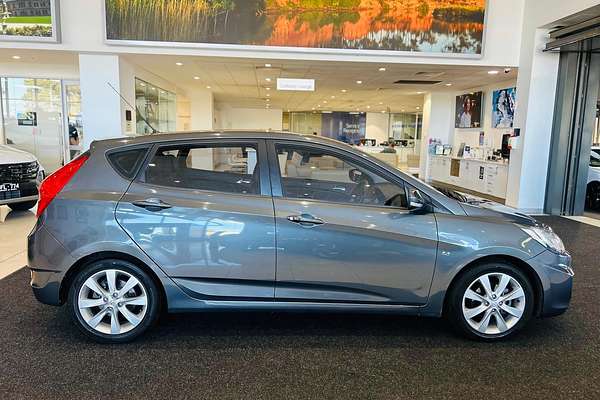 2012 Hyundai Accent Premium RB