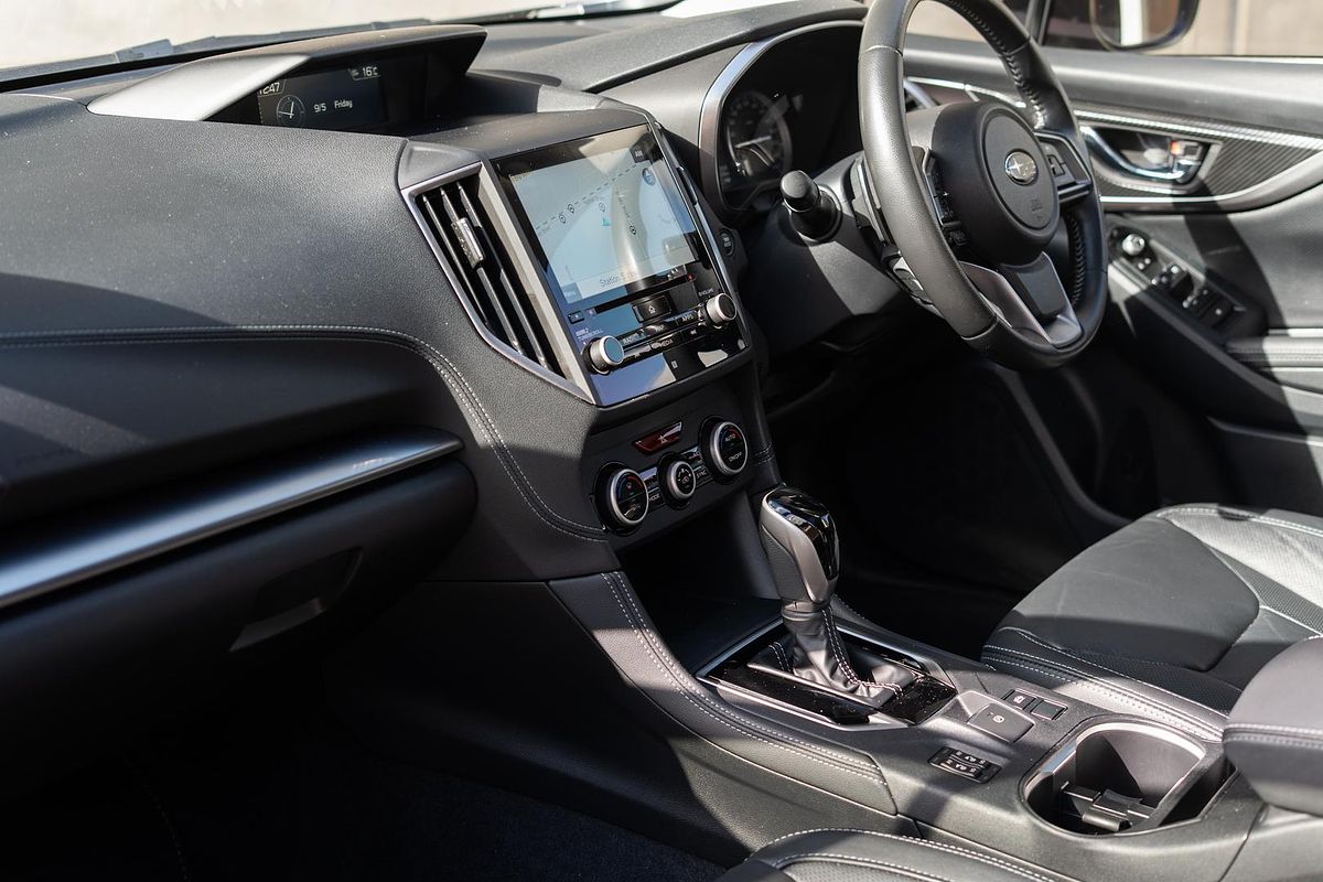 2017 Subaru Impreza 2.0i-S G5