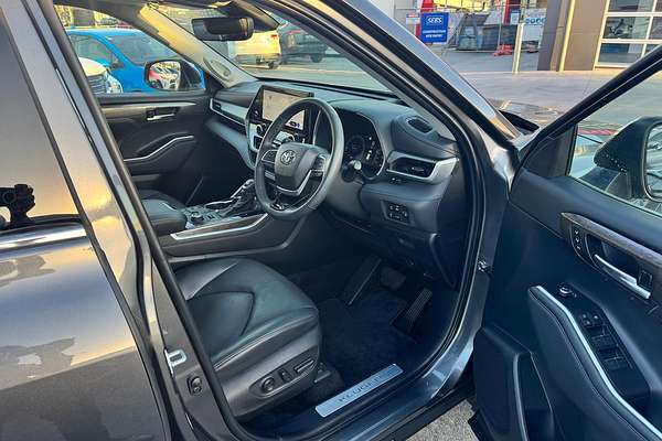 2023 Toyota Kluger Grande TXUA75R