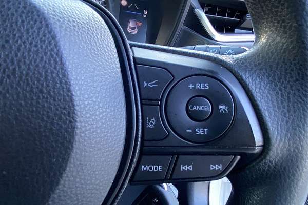 2018 Toyota Corolla Ascent Sport MZEA12R