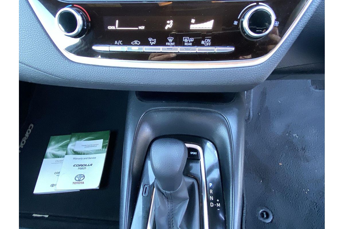 2018 Toyota Corolla Ascent Sport MZEA12R
