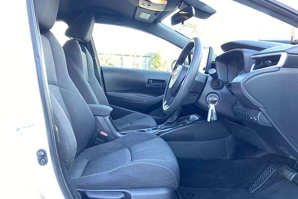 2018 Toyota Corolla Ascent Sport MZEA12R