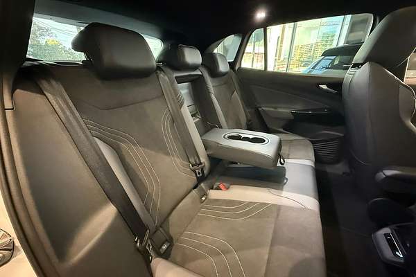 2024 Volkswagen ID.4 Pro E2