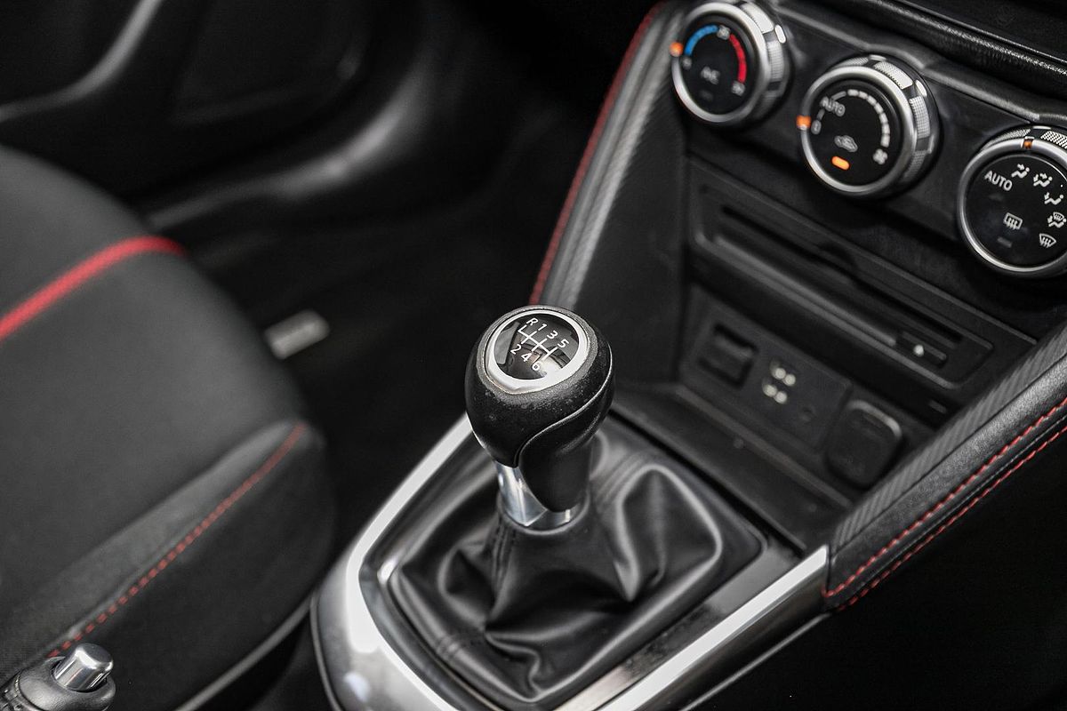 2015 Mazda 2 Genki DJ Series