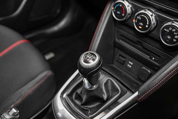 2015 Mazda 2 Genki DJ Series