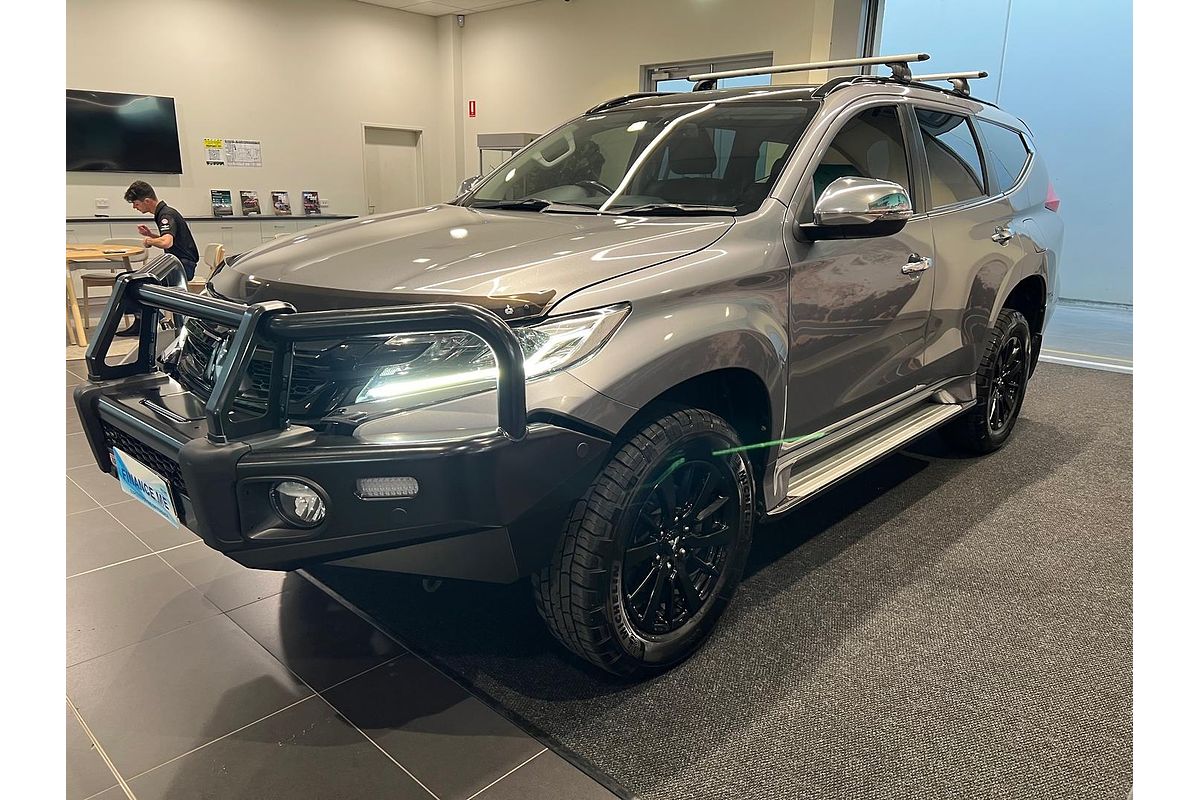 2019 Mitsubishi Pajero Sport Black Edition QE