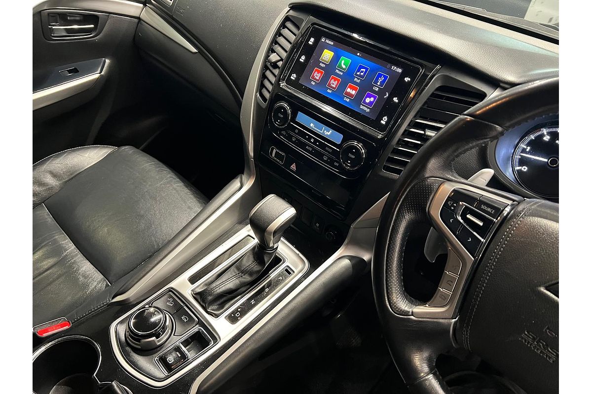 2019 Mitsubishi Pajero Sport Black Edition QE