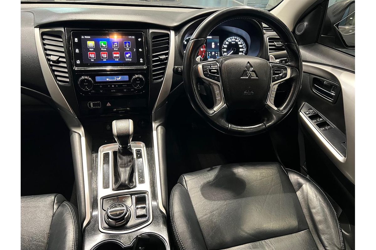 2019 Mitsubishi Pajero Sport Black Edition QE